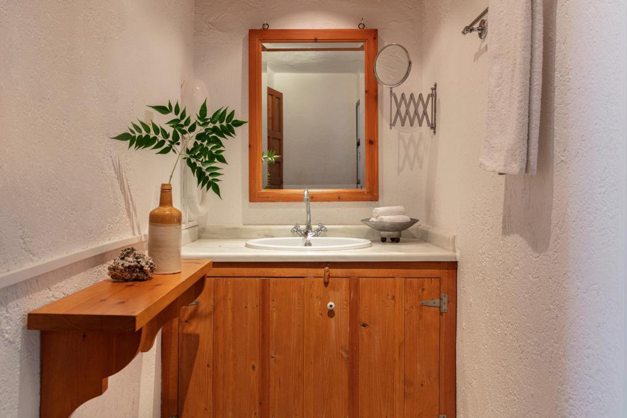 Bratsera Boutique Hotel Hydra  Luaran gambar